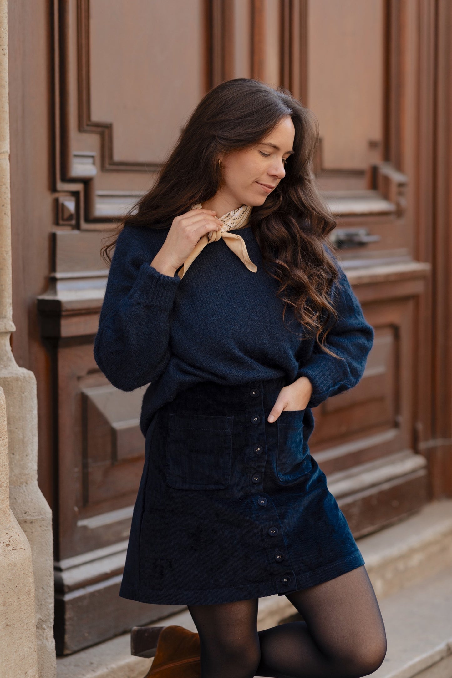 Jupe Suzanne en velours côtelé bleu marine